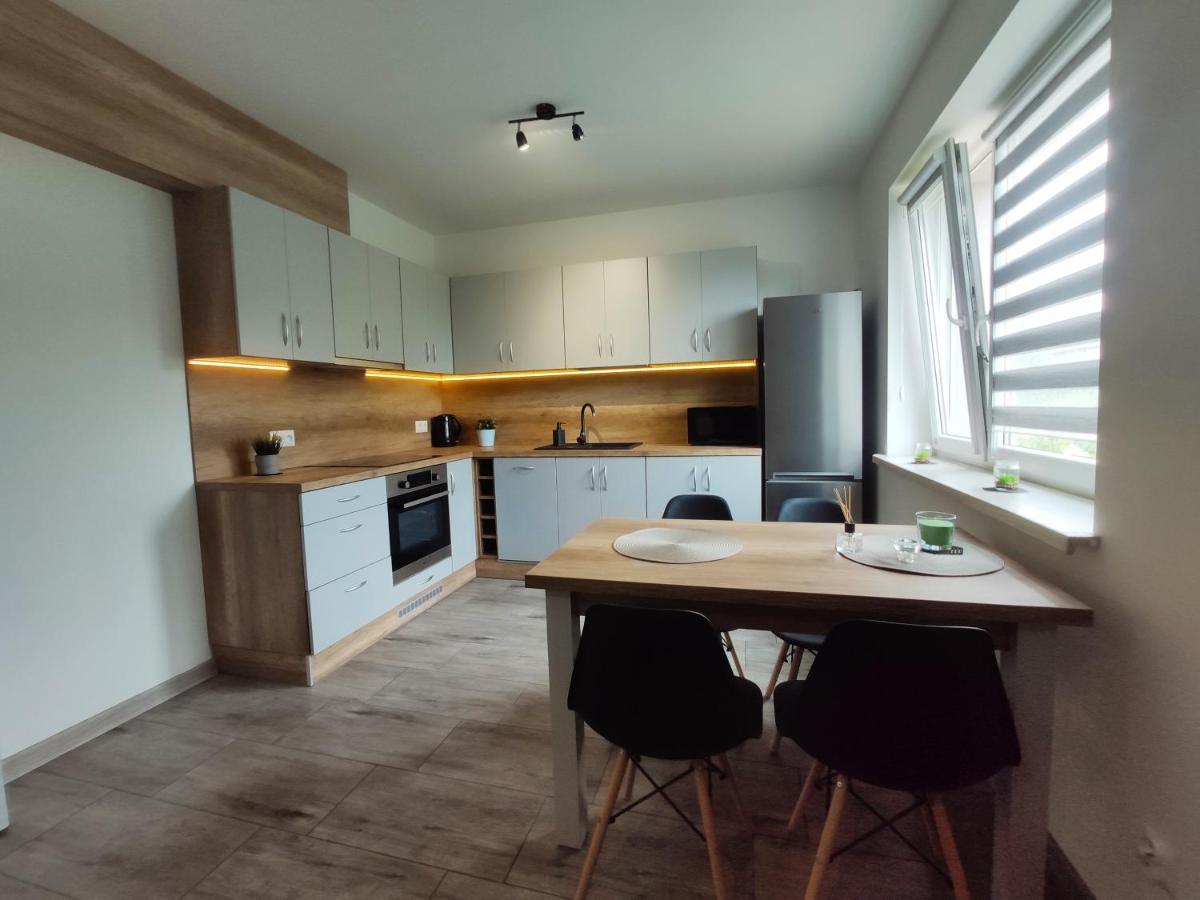 Apartamenty Nova Zator Exteriör bild